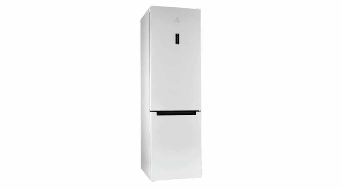 Холодильник Indesit DF 5200 W - простая в эксплуатации и экономичная модель с электромеханическим управлением