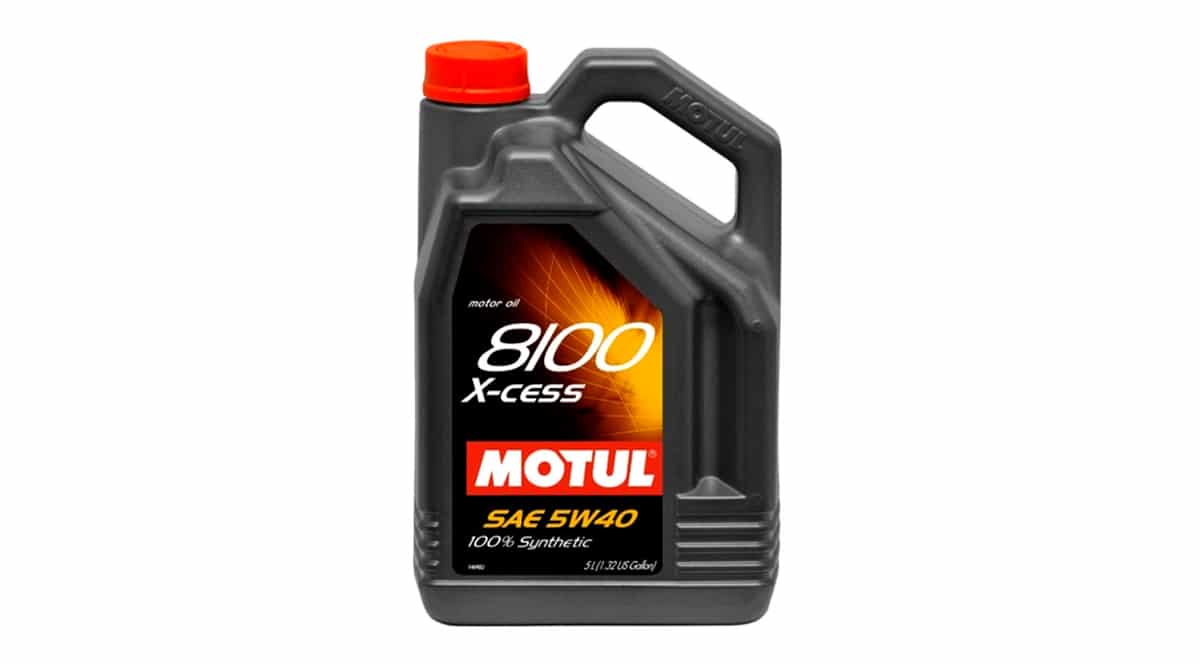 Моторное масло Motul 8100 X-cess 5W40