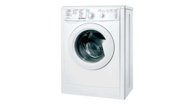 Стиральная машинка Indesit IWUB 4085. Стиральная машинка Indesit IWUB 4085.