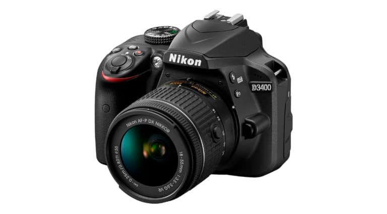 Зеркальный фотоаппарат Nikon D3400 Kit.