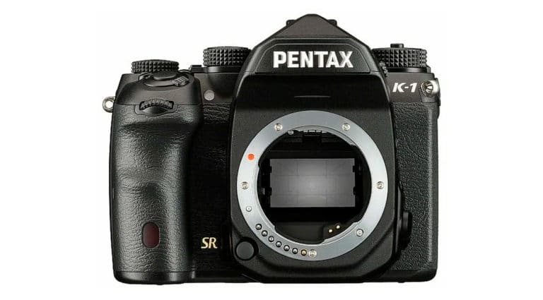 Зеркальный фотоаппарат Pentax K-1 Mark II Body. Зеркальный фотоаппарат Pentax K-1 Mark II Body.