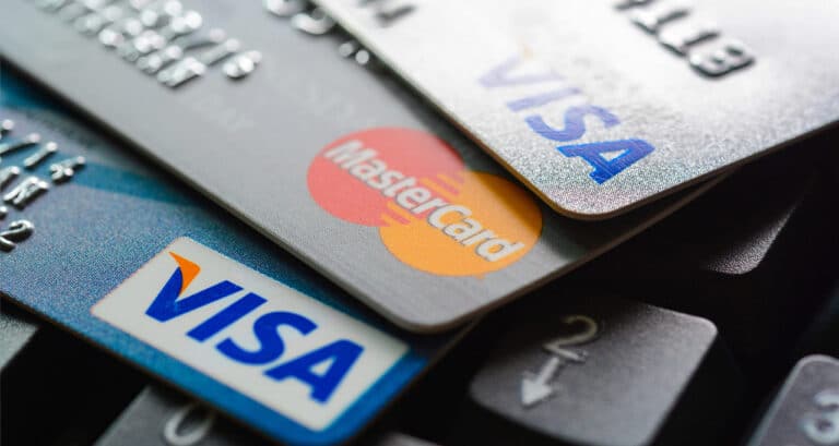 В каком банке лучше взять кредитную карту – Рейтинг кредитных карт 2022 года